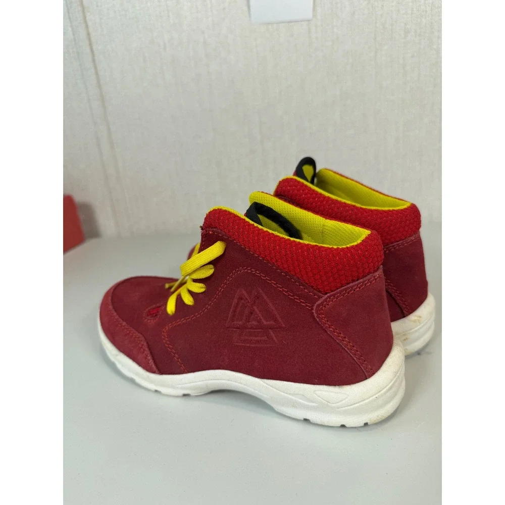 Kids handmade shoes made in Mexico made with good quality leather us kids size 2